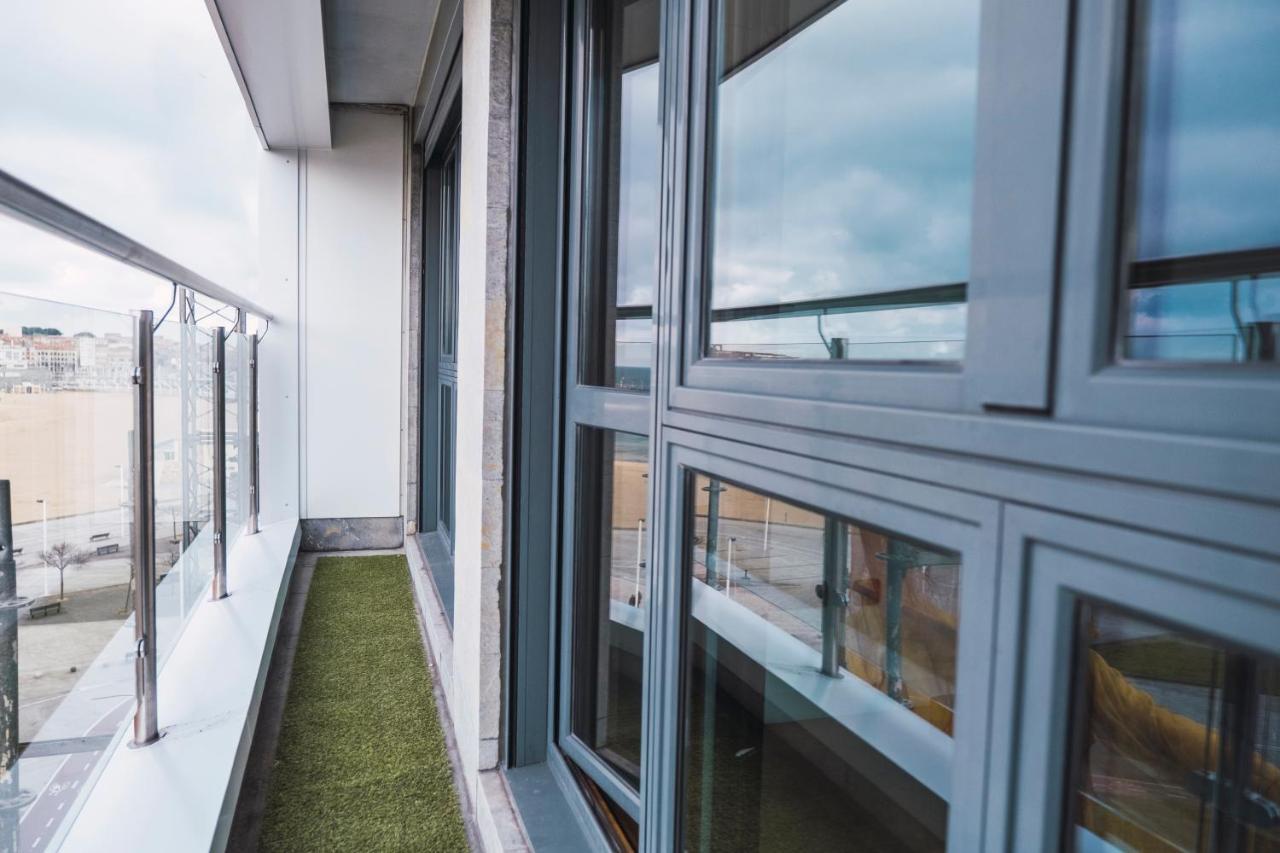 El Sexto De La Playa + Parking Gratis Lägenhet Gijón Exteriör bild